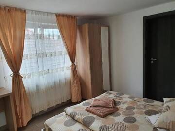Фото номера Номер с кроватью размера «queen-size» и балконом Гостевой дом SergillioHouse г. Chişcău 7