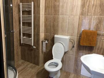 Фото номера Двухместный номер с 1 кроватью и балконом Хостелы Hostel Mirela г. Chişcău 3